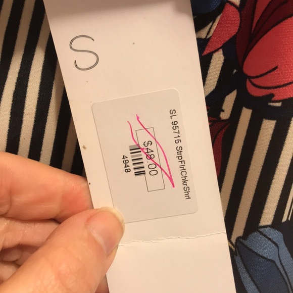 Unique summer dress key hole collared neck line - Picture 3 of 3